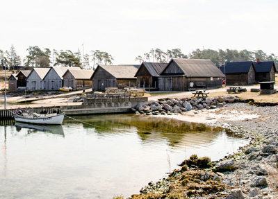Djupviks hamn är otroligt vackert belägen, i anslutning till ett gammalt Gotländskt fiskeläge.